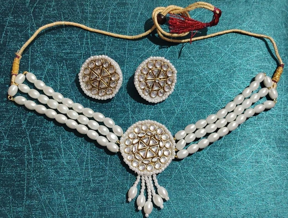 Fabric Kundan Choker Necklace Set